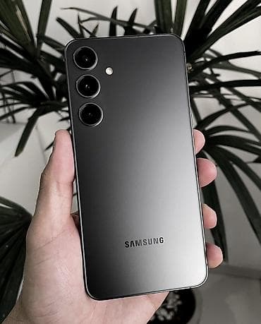 Samsung Galaxy S24, Б/у, 128 ГБ, цвет - Черный, 1 SIM, eSIM at lalafo.kg Samsung Galaxy S24, Б/у, 128 ГБ, цвет - Черный, 1 SIM, eSIM