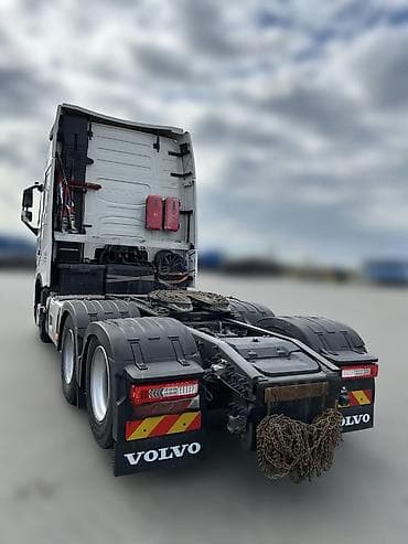 Унаа: Сүйрөгүч, Volvo, 2023 г. — 3