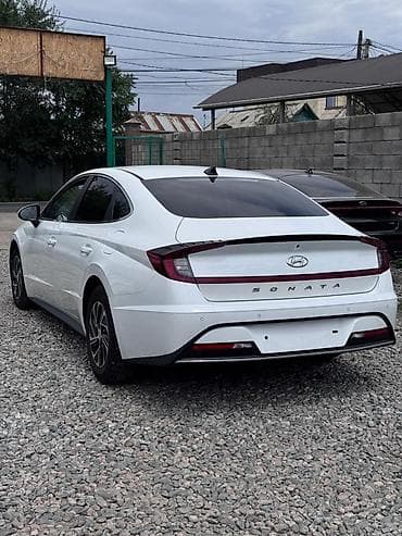 byd e2 2019: Hyundai Sonata: 2020 г., 2 л, Автомат, Гибрид, Седан — 5