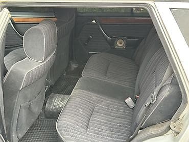Унаа сатуу: Mercedes-Benz W124: 1992 г., 2.3 л, Кол менен иштөөчү, Бензин, Универсал — 7