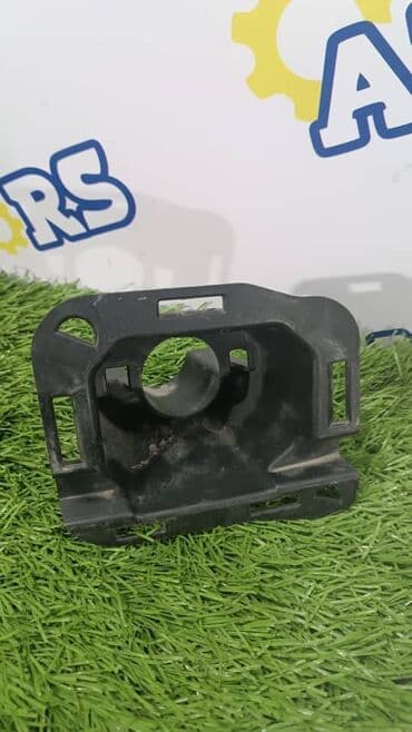 BMW X5 E70, кронштейн омывателя фары