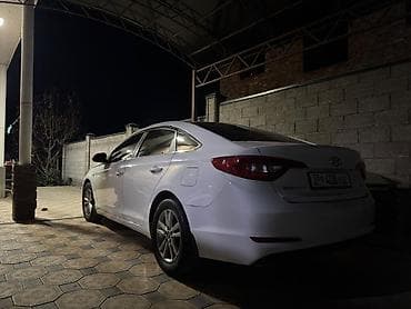 Hyundai Sonata: 2018 г., 2 л, Автомат, Газ, Седан — 5