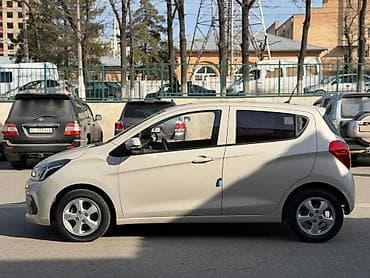 авто уналар: Chevrolet Spark: 2017 г., Автомат, Бензин, Хетчбек — 4