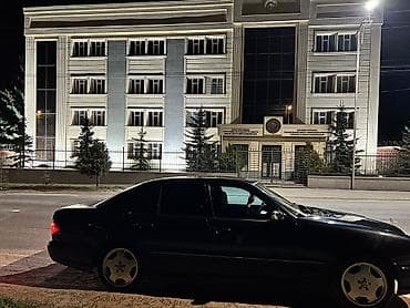 гетз 2: Mercedes-Benz E-класс AMG: 2002 г., 4.3 л, Автомат, Бензин, Седан — 3