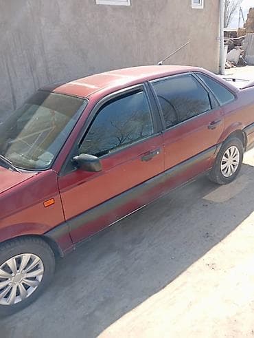 Volkswagen Passat: 1993 г., 2 л, Ручные, Бензин, Седан