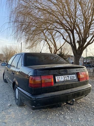 Volkswagen: Volkswagen Passat: 1994 г., 1.8 л, Седан — 7