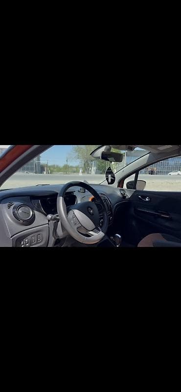 Renault Kaptur: 2019 г., 2 л, Автомат, Бензин, Кроссовер — 6