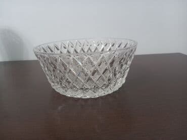 большая ваза: Продаю хрустальную посуду: 1) вазы круглые и шестигранные для фруктов — 6