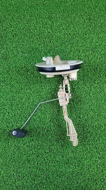 датчик уровня топлива w210: Дачтик уровня топлива БМВ 5 серии Е39 поплавок Оригинальный номер — 4