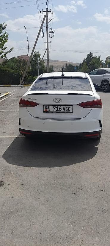 салярис хюндай: Hyundai Solaris: 2022 г., 1.6 л, Автомат, Бензин, Седан — 4