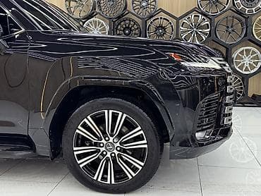lexus lx 300: Lexus LX: 2025 г., 3.5 л, Автомат, Бензин, Внедорожник — 6