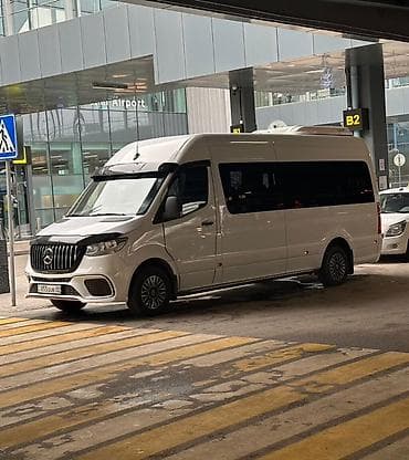 oculus rift: Mercedes-Benz Sprinter VIP (длинная база, высокий потолок) — — 1