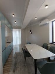 сдам 2 комнатную квартиру на длительный срок рядом джал бишкек: 3 комнаты, Собственник, Без подселения, С мебелью полностью — 4