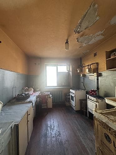 кыргыз недвижимост: 12 м², Эмереги менен — 4