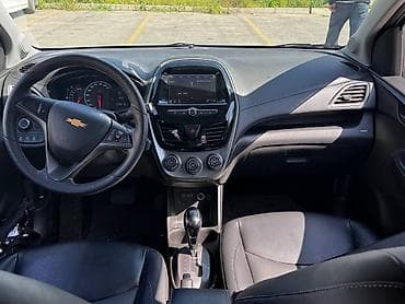 Продажа авто: Chevrolet Spark: 2019 г., 1 л, Автомат, Бензин, Хэтчбэк — 3