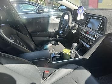 соларис 2015: Hyundai Sonata: 2018 г., 2 л, Автомат, Газ, Седан — 4