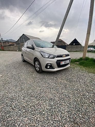 Chevrolet Spark: 2018 г., 1 л, Вариатор, Бензин