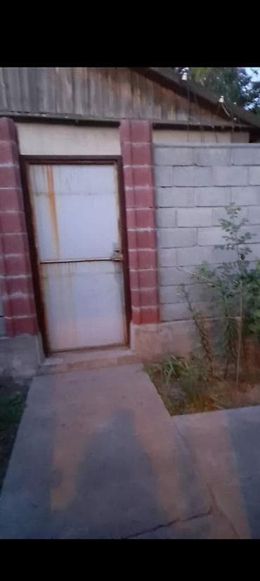 ош квартира сниму: 58 м², 3 комнаты, Забор, огорожен — 1