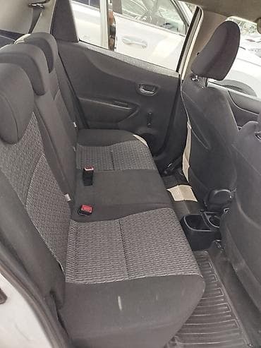 лабо шина: Toyota Yaris: 2014 г., 1.3 л, Автомат, Бензин, Хэтчбэк — 7
