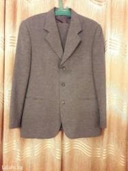 Мужкой итальянский костюм 48 размер. рост примерно на 176. состояние — 4