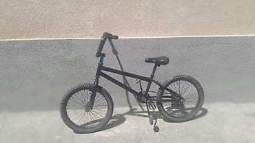 байкерские кожаные куртки: BMX велосипед, Рама M (156 - 178 см), Б/у — 1