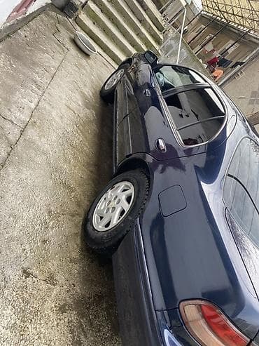 mini cooper: Nissan Maxima: 1997 г., 2 л, Ручные, Бензин, Седан — 5