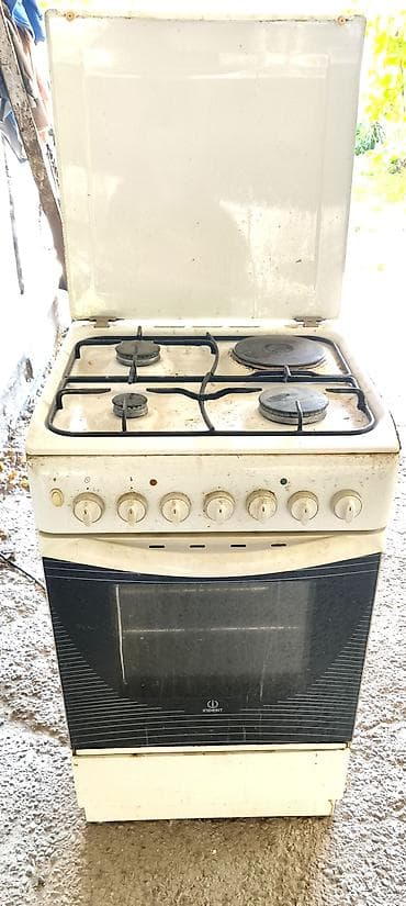 Техника и электроника: Комбинированная плита, Indesit, Б/у, Напольная, Механическая, Полная оплата — 1