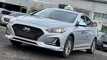 пл: Hyundai Sonata: 2021 г., Седан — 3