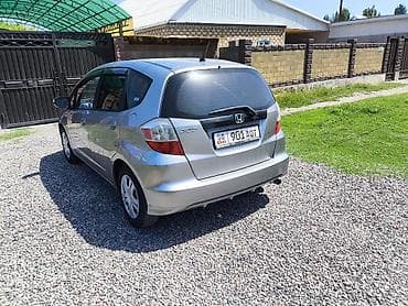 китайские машины электро: Honda Fit: 2008 г., 1.5 л, Механика, Бензин, Хэтчбэк — 3