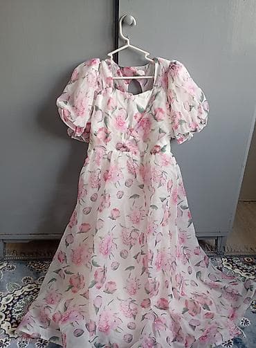 Платье в цветочный принт с пышными рукавами - Длина: макси