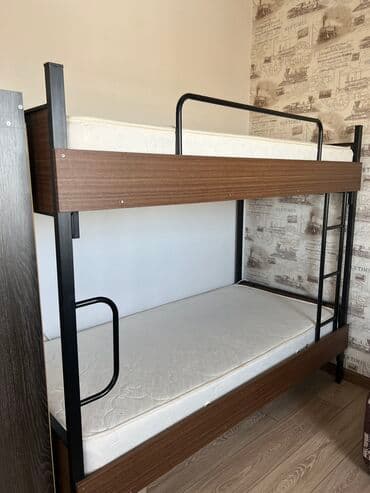 кухонный шкаф с раковиной: Кровать двухъярусная в отличном состоянии продается без матрасов — 1
