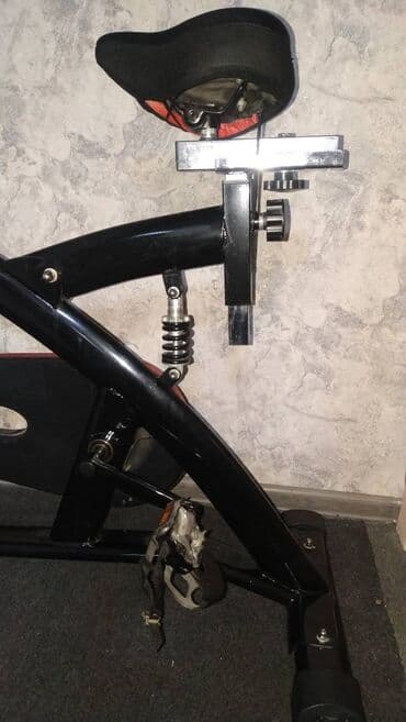 велотренажор бу: Продаю Велотренажёр спин байк. Состояние - Отличное! Грузоподъёмность — 2