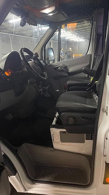 ресор на спринтер: Mercedes‑Benz Sprinter двойная кабина + бортовая платформа - Кузов — 6
