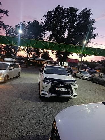Lexus LX: 2009 г., 5.7 л, Автомат, Бензин, Внедорожник at lalafo.kg Lexus LX: 2009 г., 5.7 л, Автомат, Бензин, Внедорожник