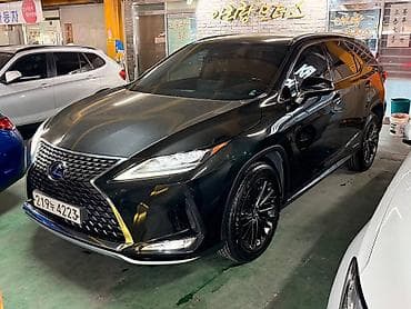 делал: Lexus RX: 2021 г., 3.5 л, Вариатор, Гибрид, Кроссовер — 4