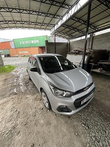 Продажа авто: Chevrolet Spark: 2016 г., 1 л, Вариатор, Бензин, Хэтчбэк — 6