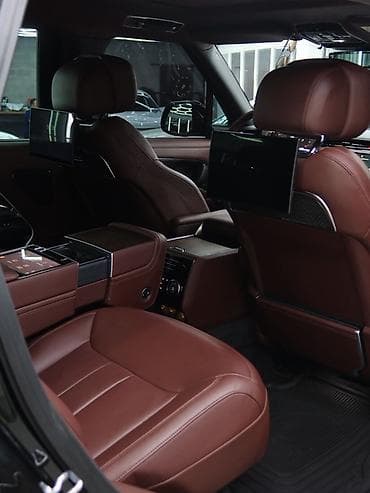 range over: Land Rover Range Rover: 2023 г., 4.4 л, Автомат, Бензин, Внедорожник — 8