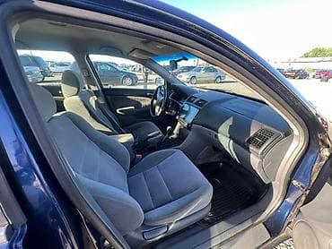 супор: Honda Accord: 2003 г., 2.4 л, Ручные, Бензин, Седан — 9