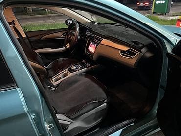 bad e2: MG : 2022 г., Универсал — 10