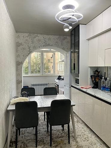 Батирлерди сатуу: 3 бөлмө, 70 м², 106-серия жакшыртылган, 2 кабат, Жаңы ремонт — 4