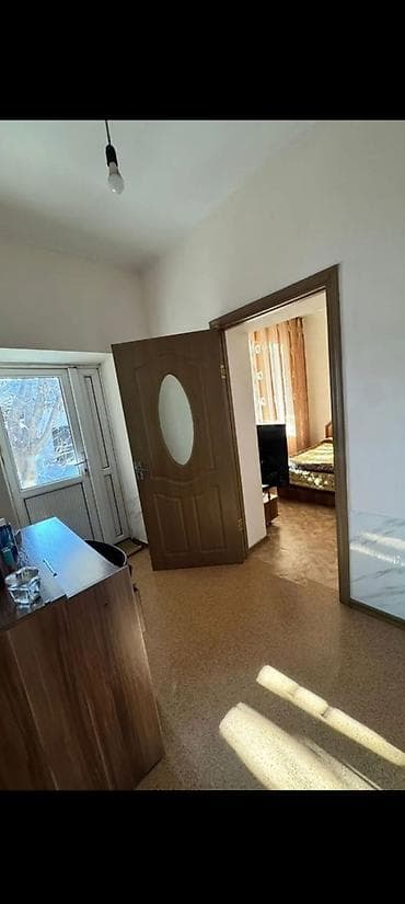 арча бешик 1: 63 м², 3 бөлмө, Унаа токтотуучу жай, Забор, тосулган — 5
