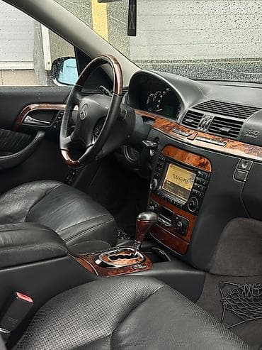 Срочно горит Mercedes-Benz — кожаный салон с деревянными вставками - — 4
