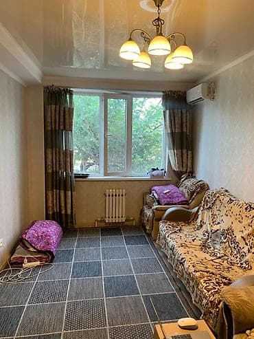 Комнаты: Нужна одна девушка на подселение в 1ком квартиру. Будем жить только — 1