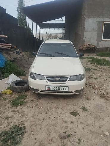 фолсваген т 4: Daewoo Gentra: 2010 г., 1.6 л, Кол менен иштөөчү, Бензин, Седан — 2