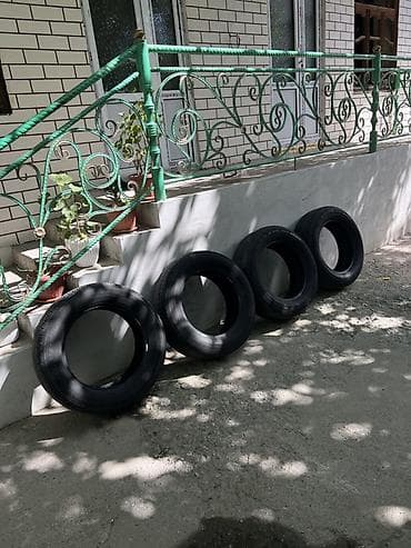r20 28535: Шины 225 / 65 / R 17, Лето, Комплект, Легковые, Maxxis — 2