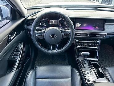 hyundai kona: Kia K7: 2020 г., Бензин, Седан — 5