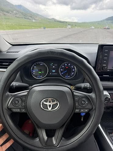 авто бесплатно: Toyota RAV4: 2020 г., 2.5 л, Автомат, Гибрид, Кроссовер — 6