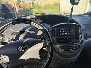 пластик на танк: Toyota Previa: 2001 г., 2 л, Автомат, Бензин, Минивэн — 6