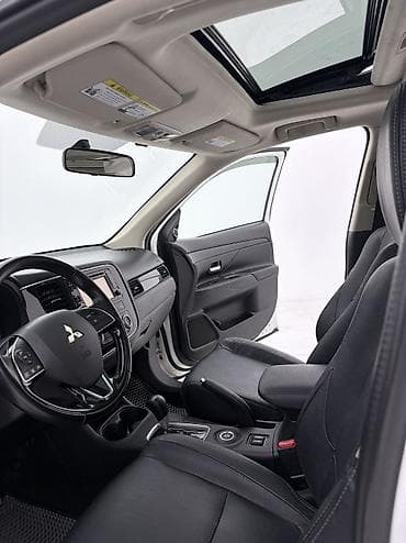 двигател рекстон: Mitsubishi Outlander: 2016 г., 2.4 л, Вариатор, Бензин, Кроссовер — 7