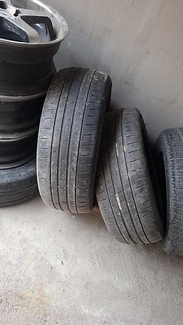 - Размер: 235/60 R18 (маркировка на боковине). - Тип: летние
